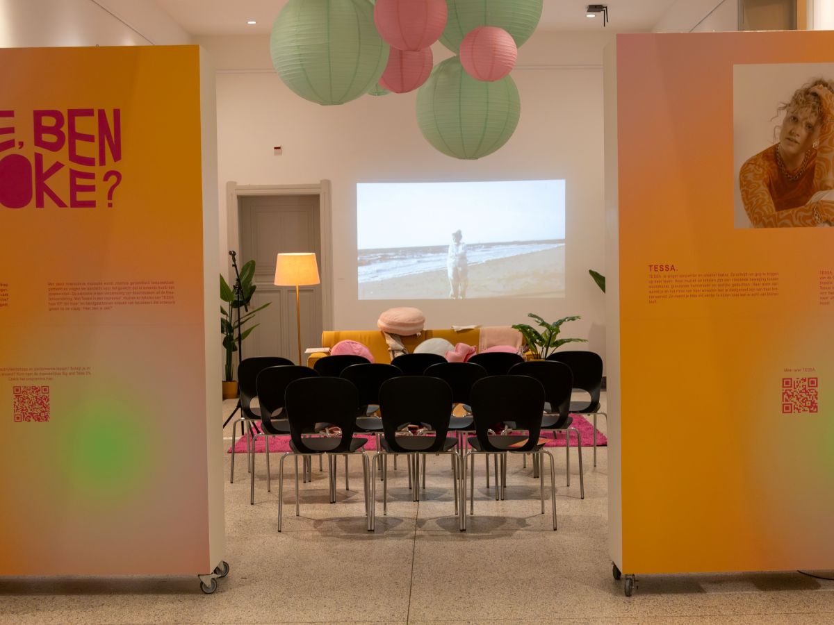 Tentoonstelling ‘Hee, ben je oke?’ in Museum&nbsp;Vlaardingen!